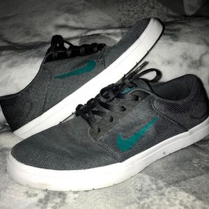 Nike SB
